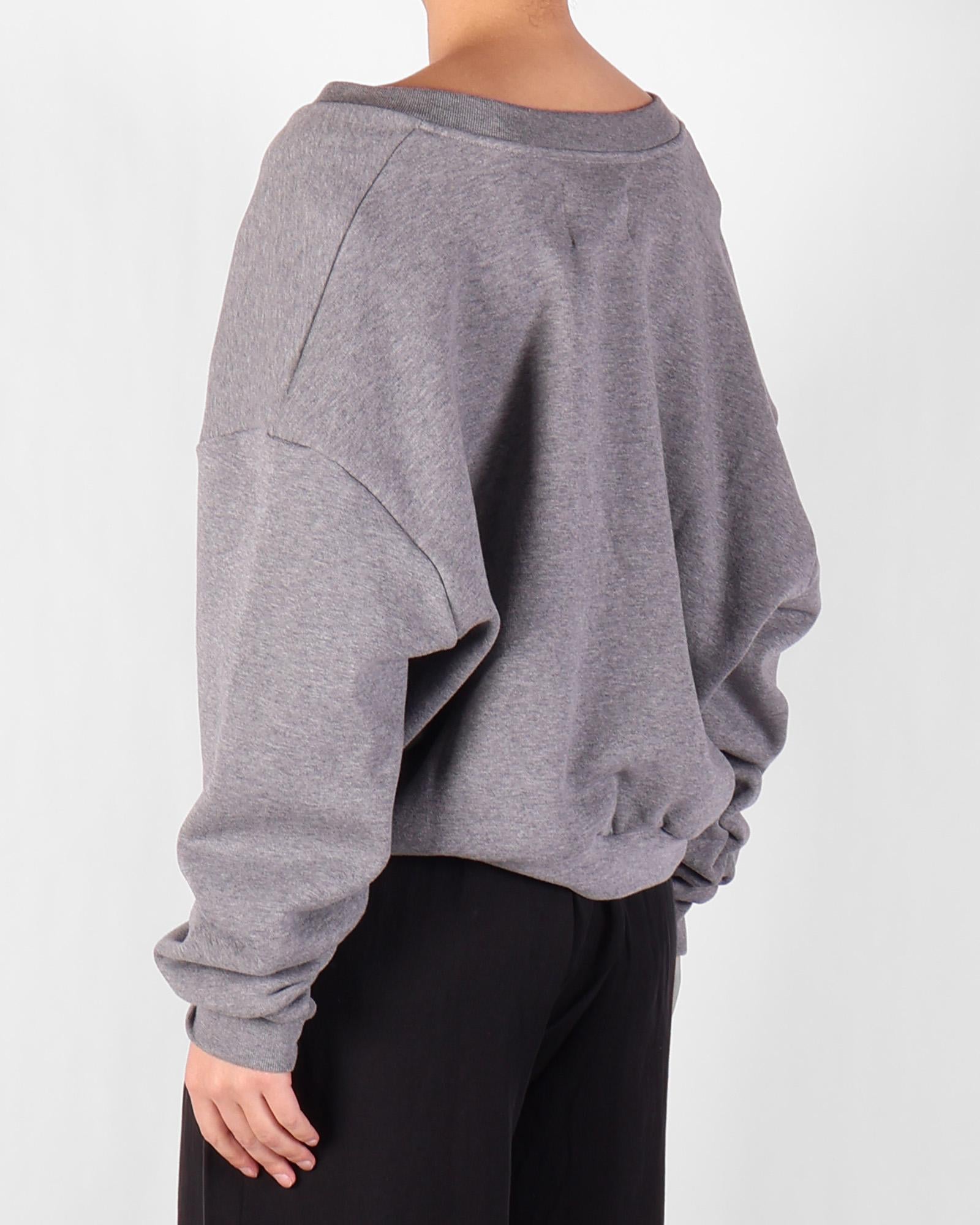 CRUNA sweater