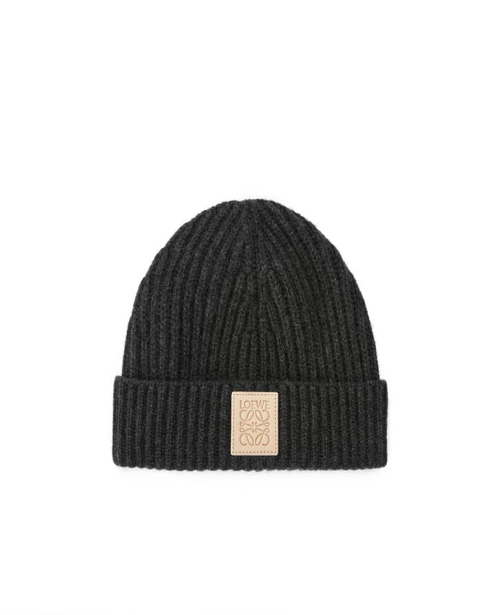 LOEWE muts