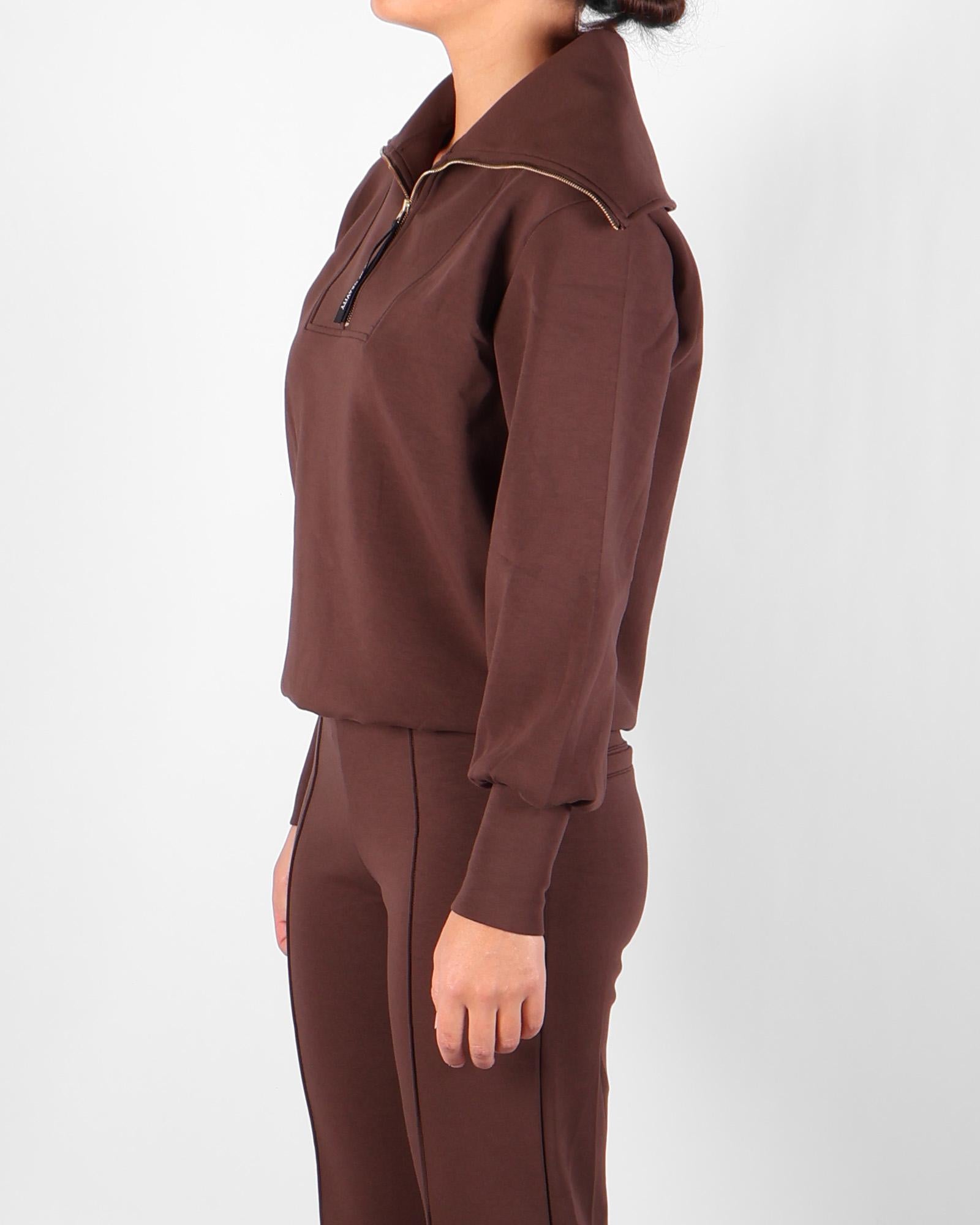 HOUSE OF GRAVITY sweater