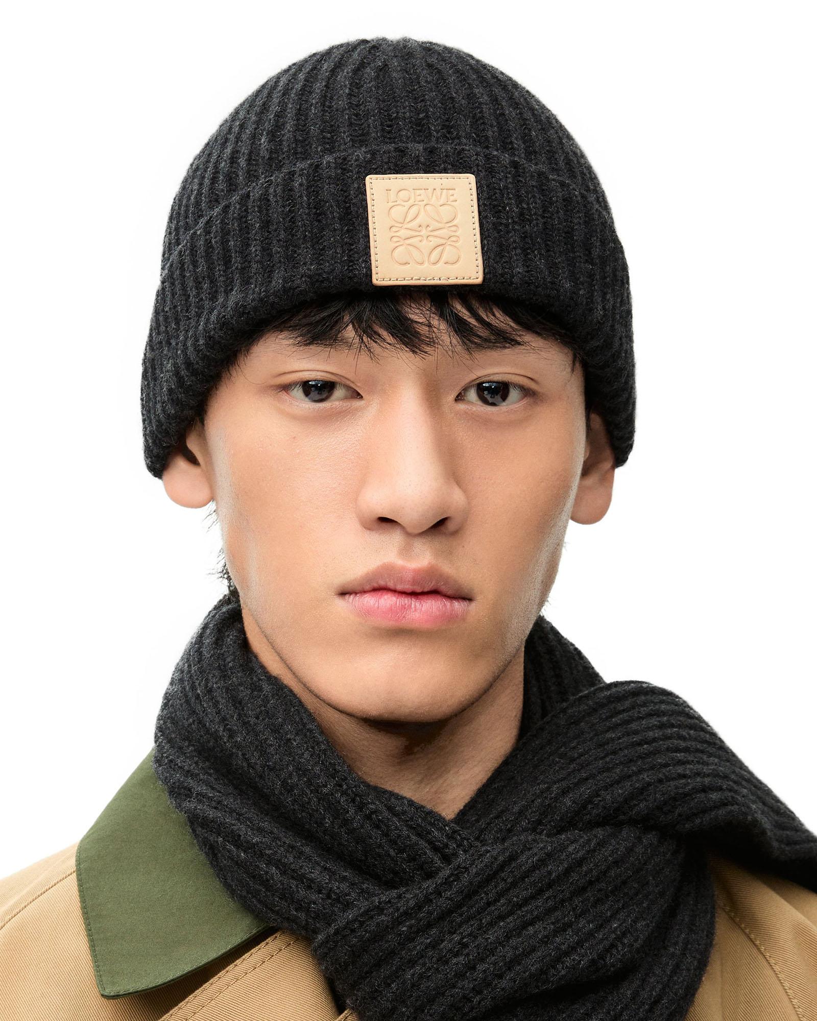 LOEWE muts
