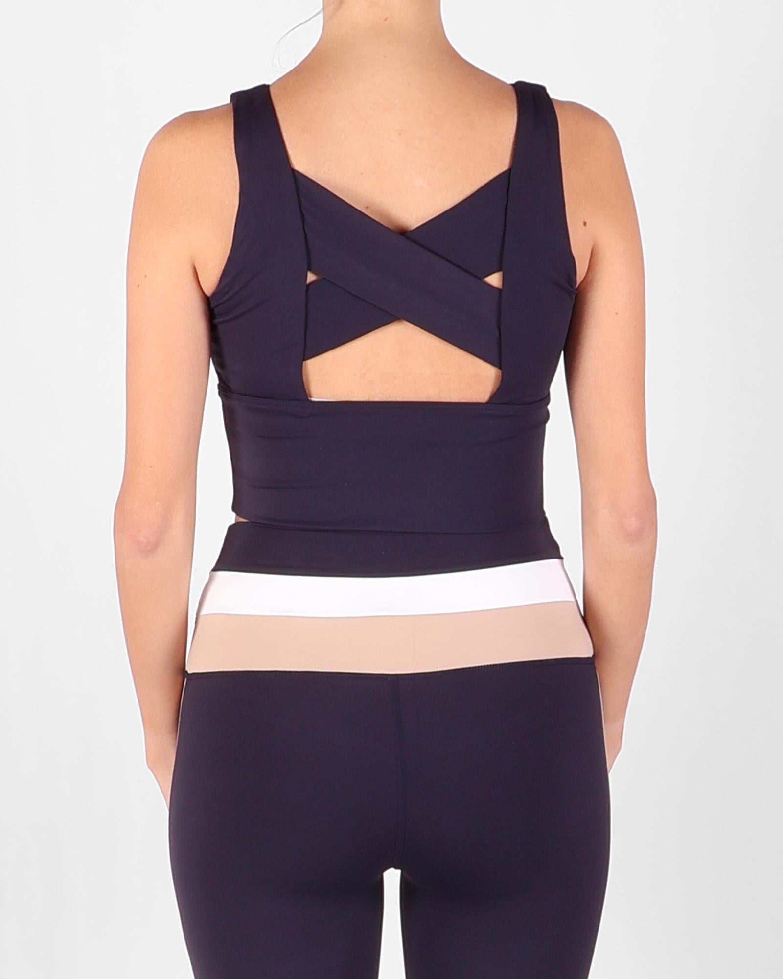 HOUSE OF GRAVITY Tops