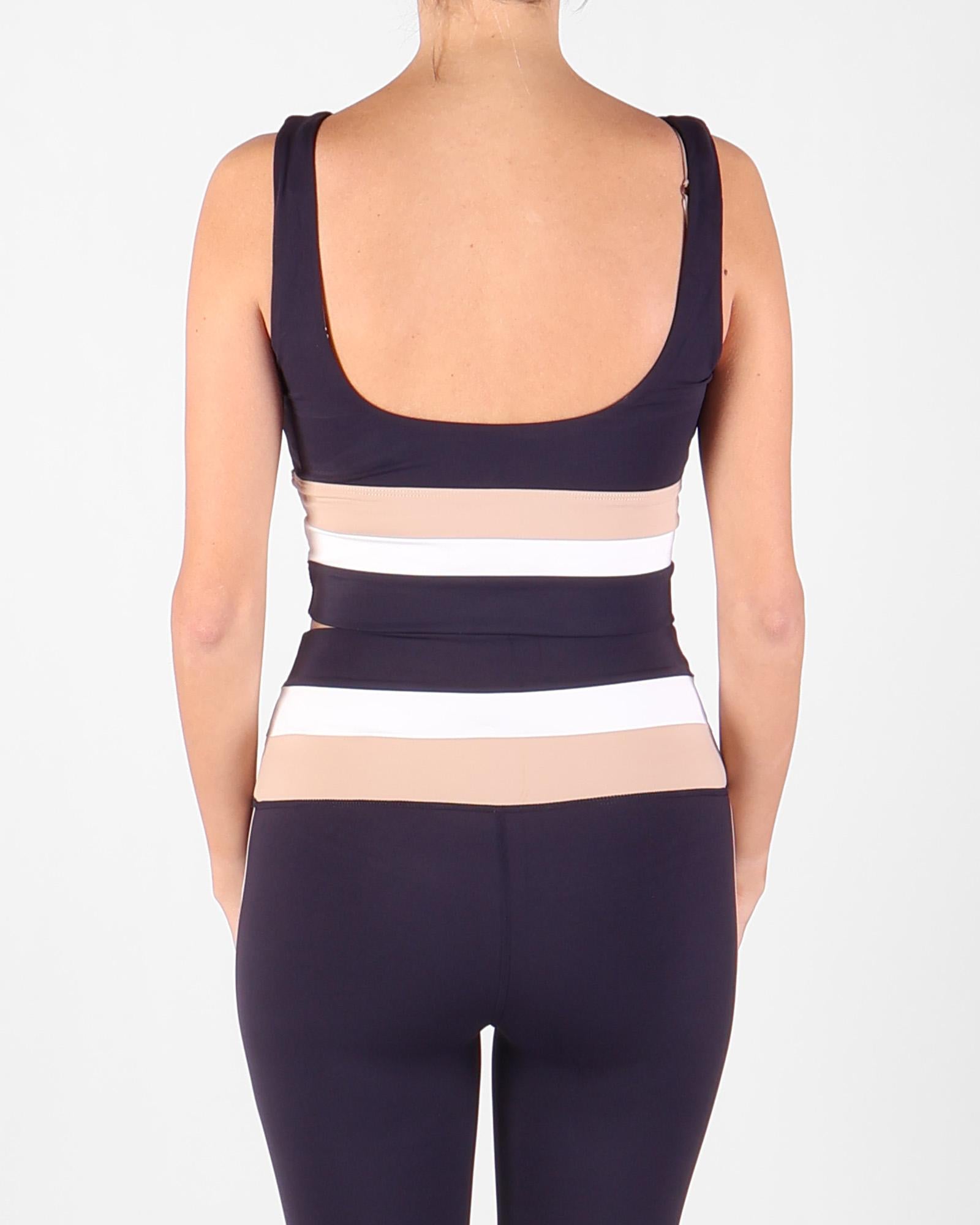 HOUSE OF GRAVITY Tops