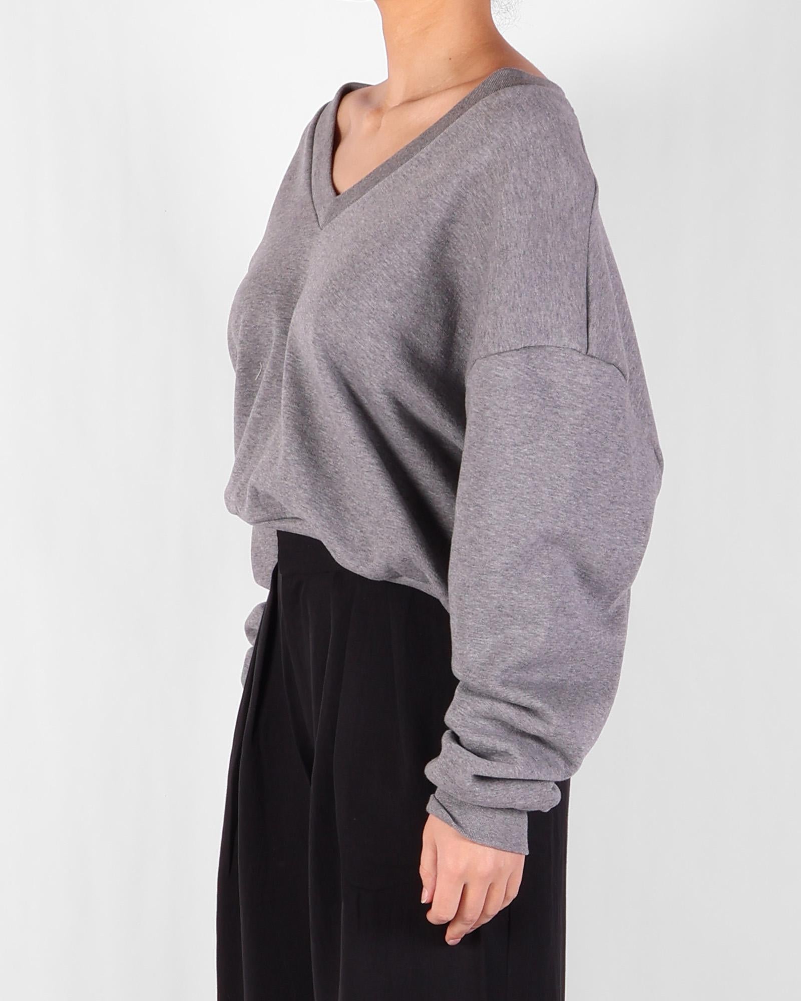CRUNA sweater