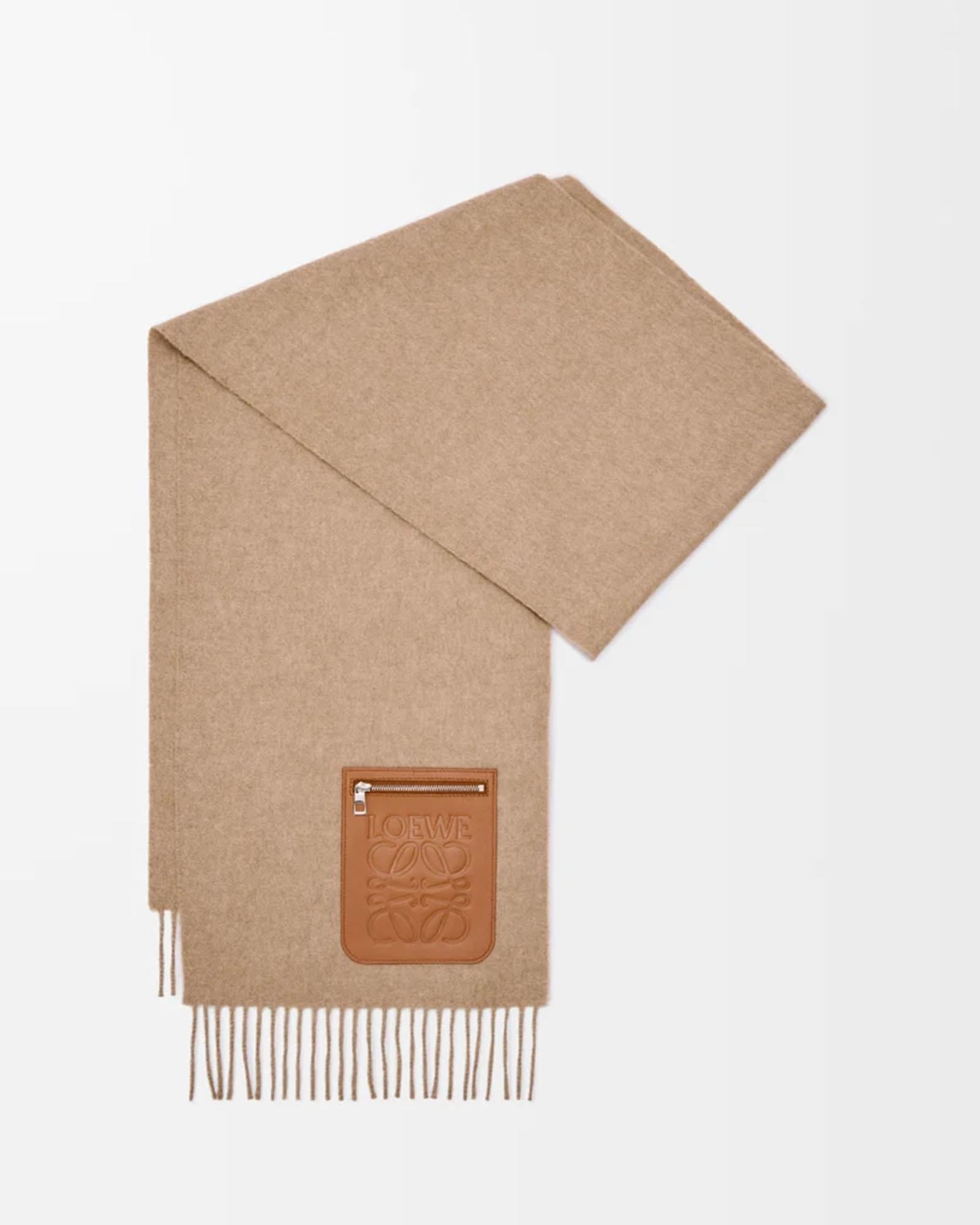 LOEWE Sjaals