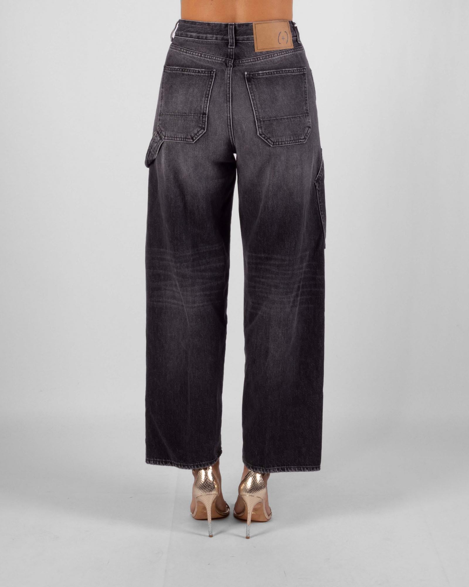 (+) PEOPLE Jeans