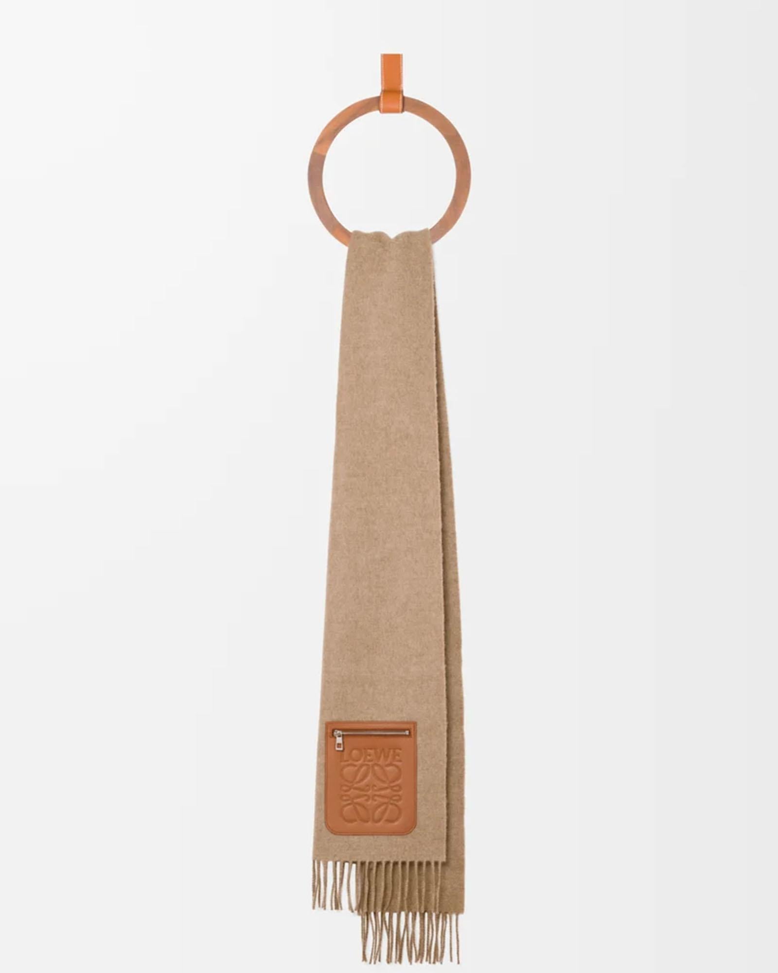 LOEWE Sjaals