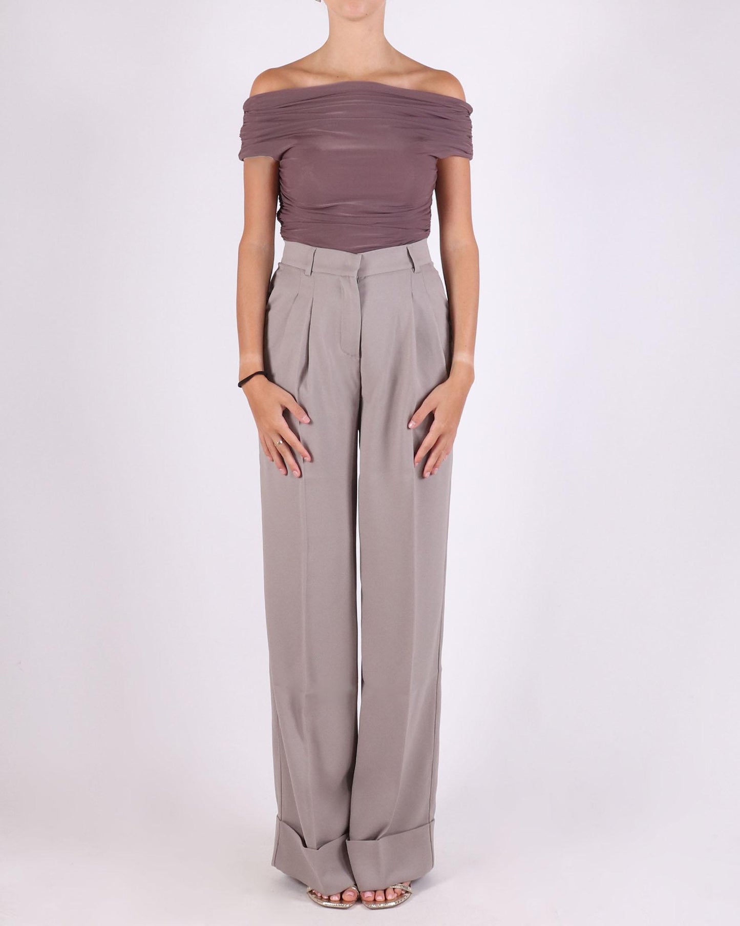 THE ANDAMANE Pantalons