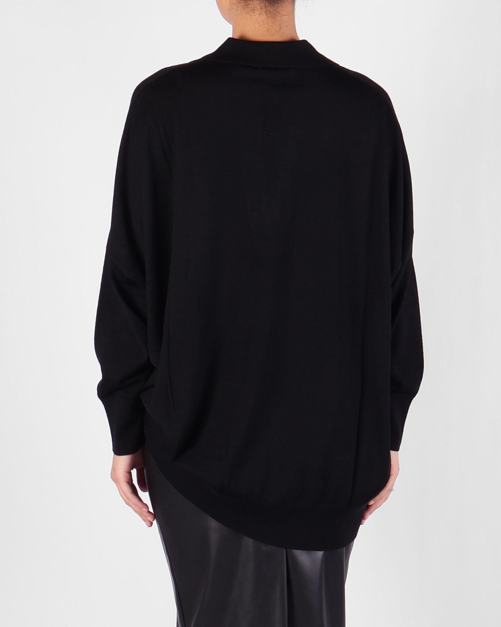 Nude pullover
