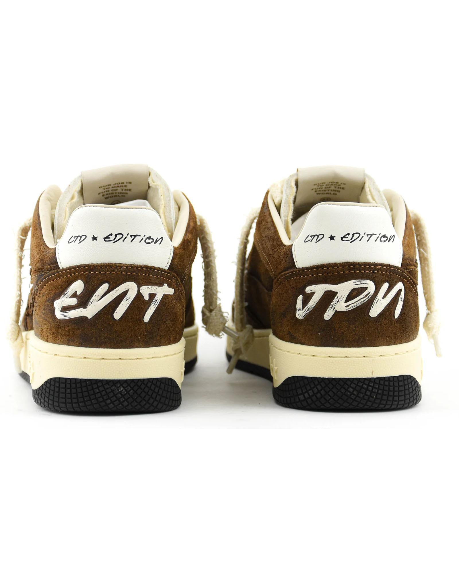 ENTJPN Sneakers