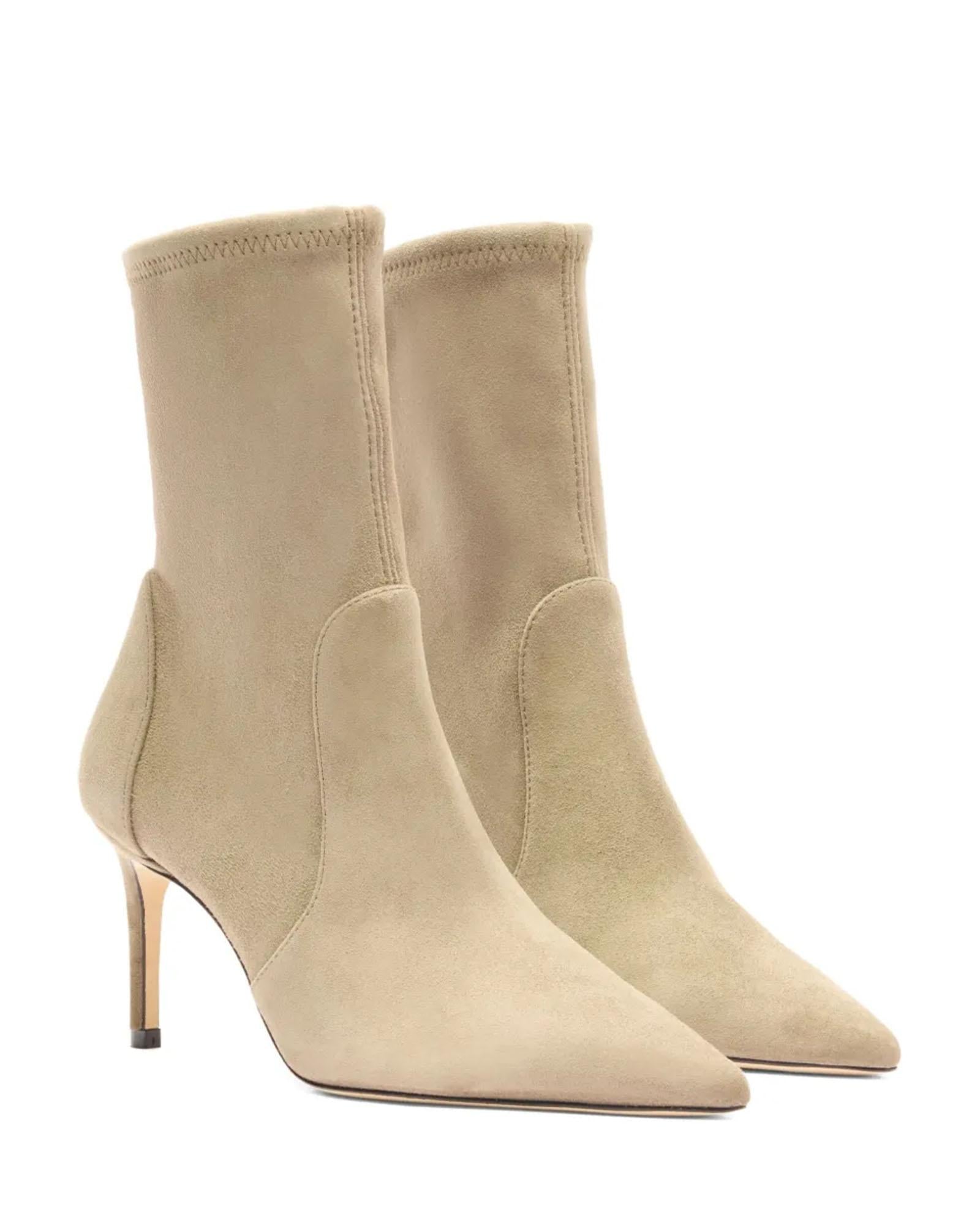 STUART WEITZMAN Heels